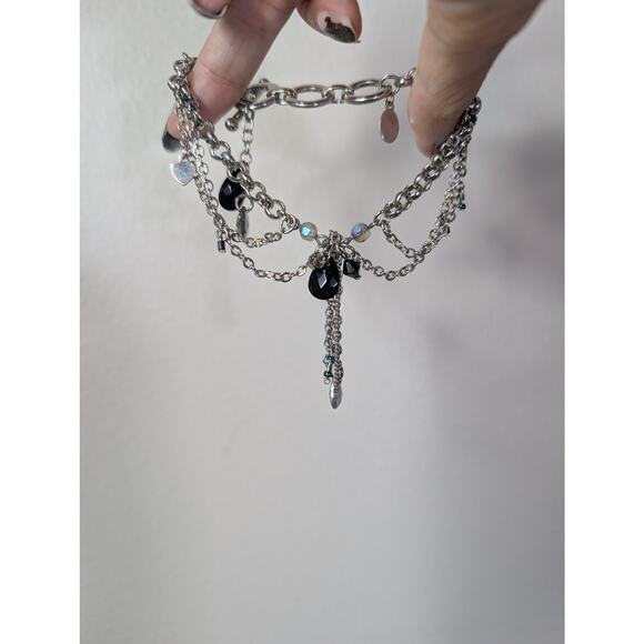 Vintage Avon Victorian Bracelet - Picture 3 of 6